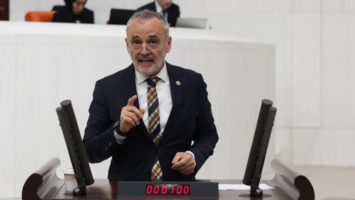 AKALIN: “TBMM’DE KONUT KRİZİ GÜNDEMİ: ‘EV SAHİBİ OLMAK AYRICALIK HÂLİNE GELDİ’”